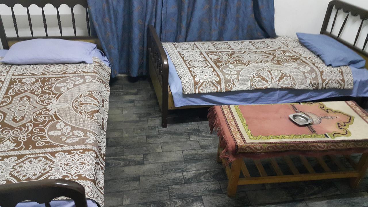 Al Adel Hostel Аман Екстериор снимка