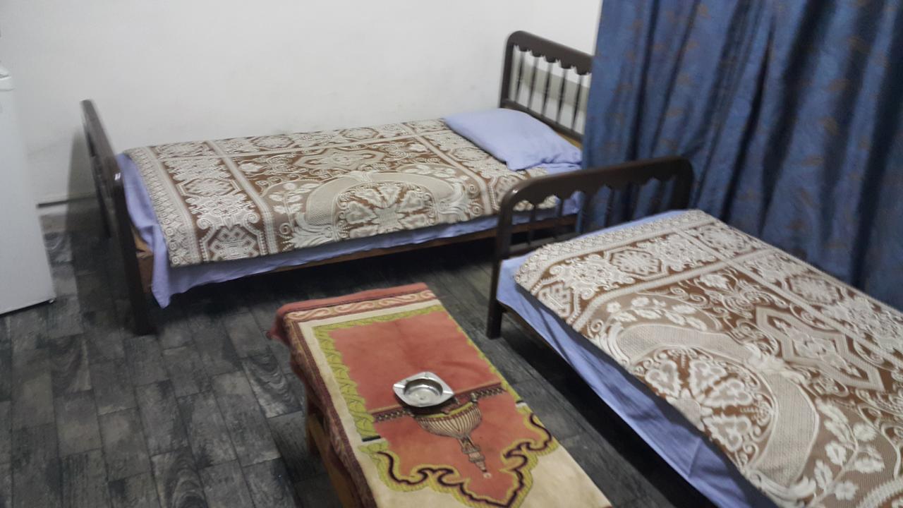 Al Adel Hostel Аман Екстериор снимка